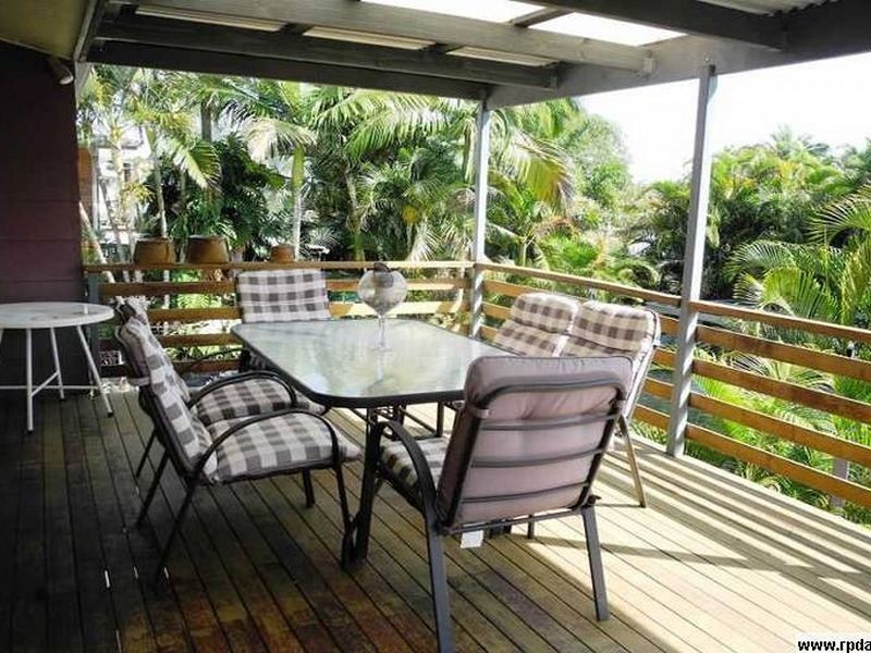 101 Tarcoola Drive, Boyne Island QLD 4680
