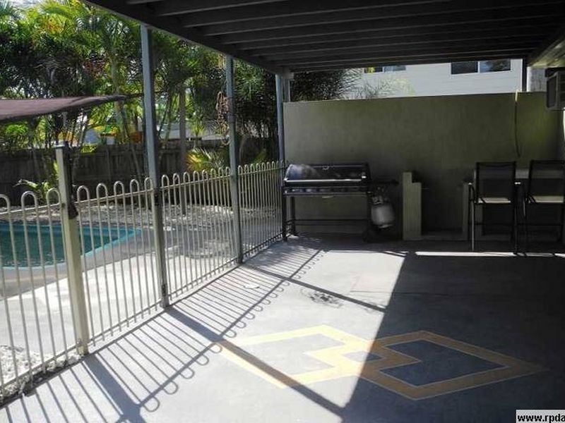 101 Tarcoola Drive, Boyne Island QLD 4680