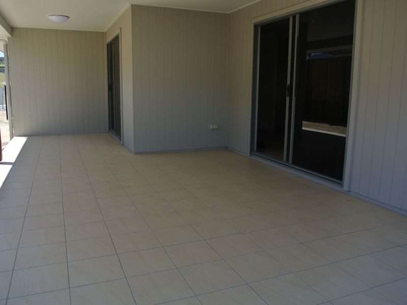 15 Stella Street, Boyne Island QLD 4680
