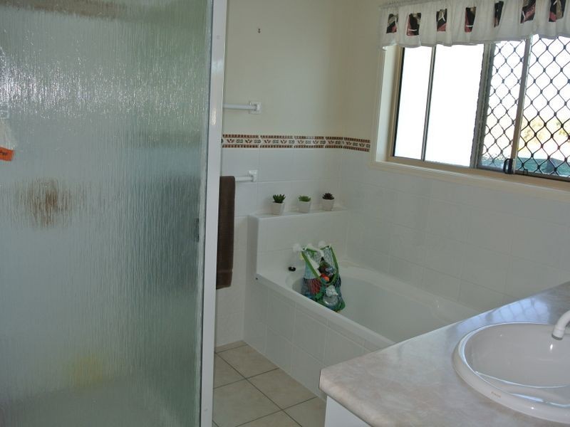 17 Douglas Street, Tannum Sands QLD 4680
