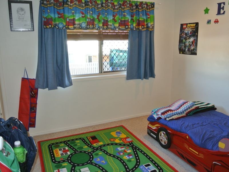 17 Douglas Street, Tannum Sands QLD 4680