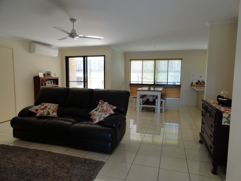2/11 Golf View Drive, Boyne Island QLD 4680