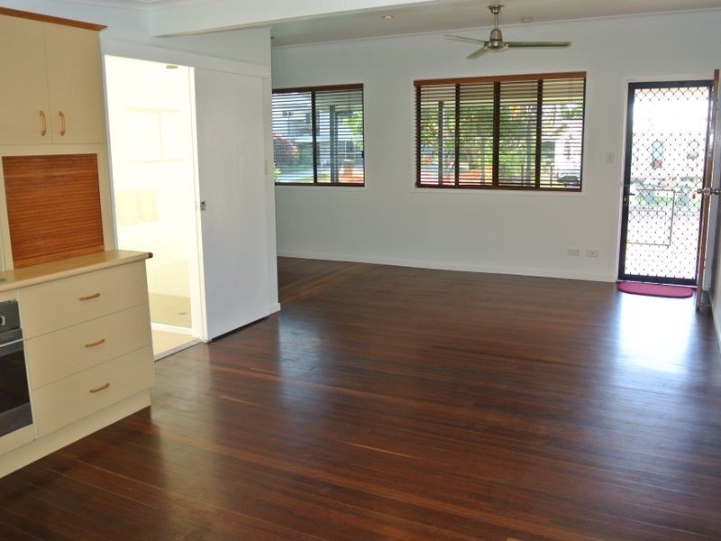 19 Orana Avenue, Boyne Island QLD 4680
