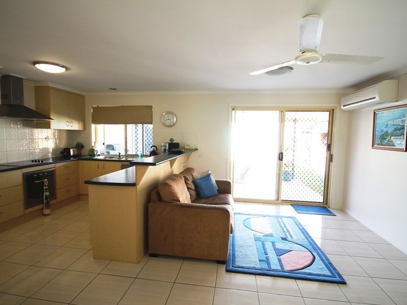 79 Booth Avenue, Tannum Sands QLD 4680