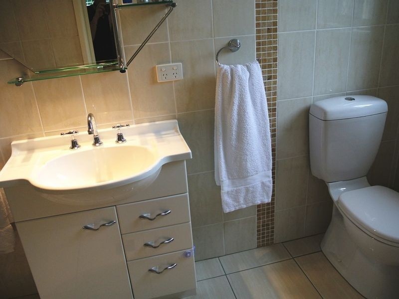 79 Booth Avenue, Tannum Sands QLD 4680