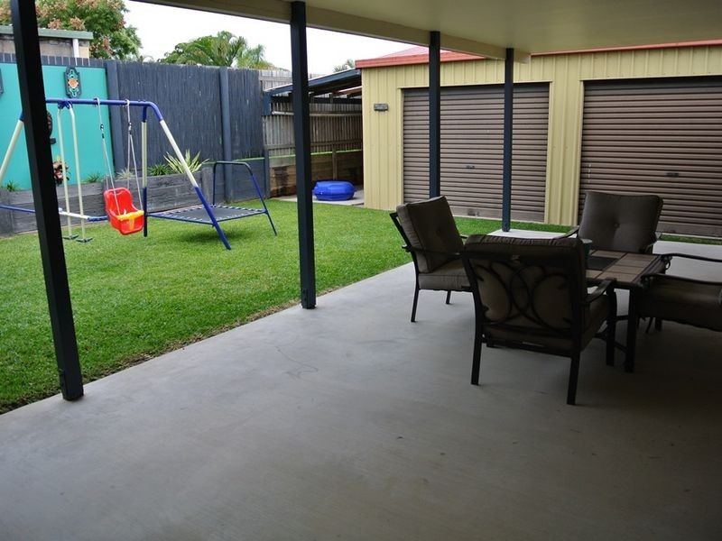 79 Booth Avenue, Tannum Sands QLD 4680