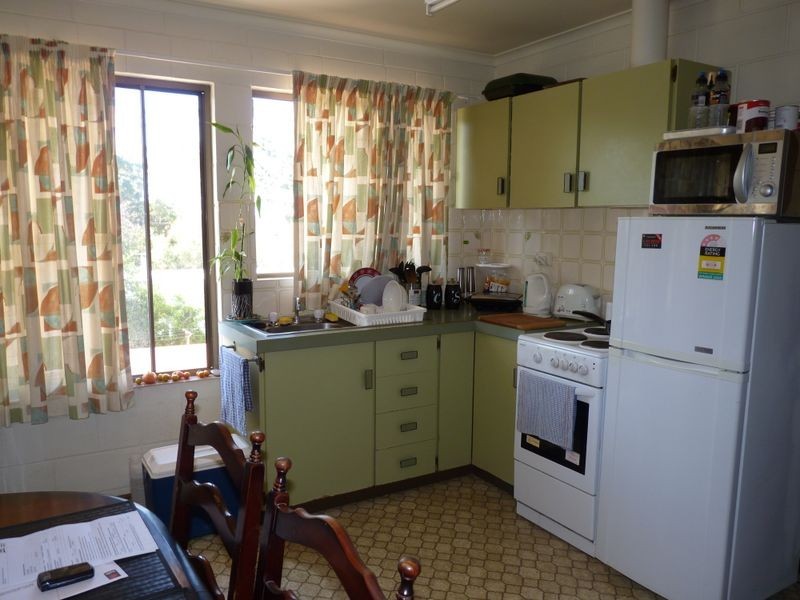 3/4 Arthur Street, Boyne Island QLD 4680