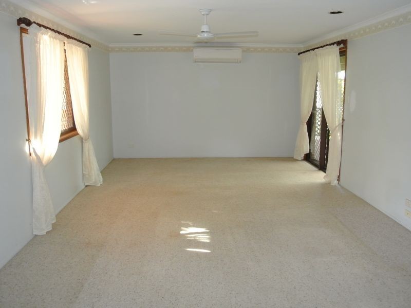 63 Katandra Street, Boyne Island QLD 4680