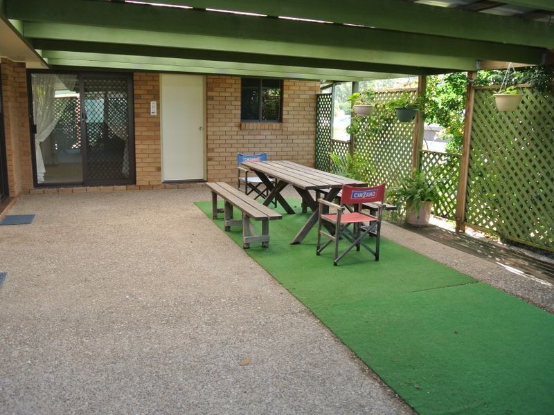 63 Katandra Street, Boyne Island QLD 4680