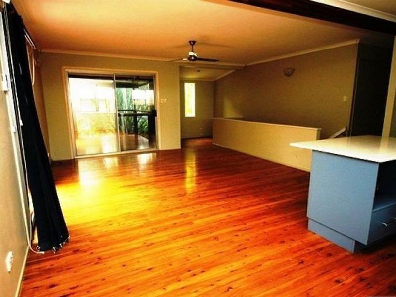 11 Tasman Court, Boyne Island QLD 4680