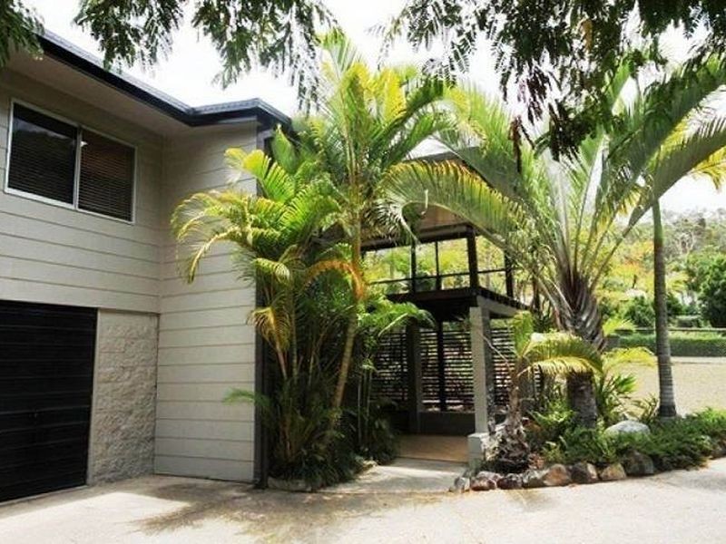 11 Tasman Court, Boyne Island QLD 4680