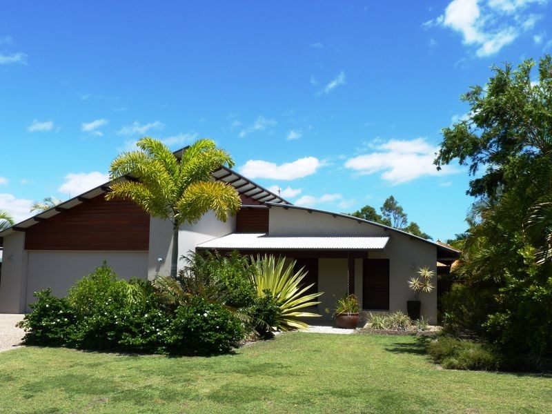 7 Longreach Court, Tannum Sands QLD 4680