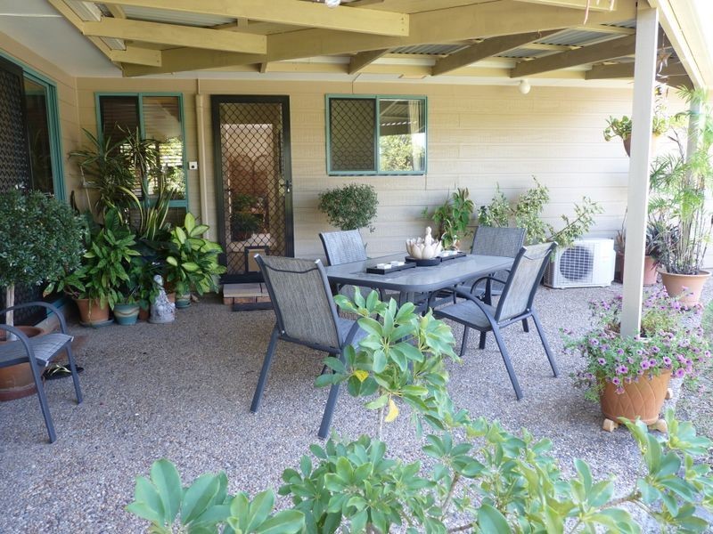 11 Wattora Close, Boyne Island QLD 4680