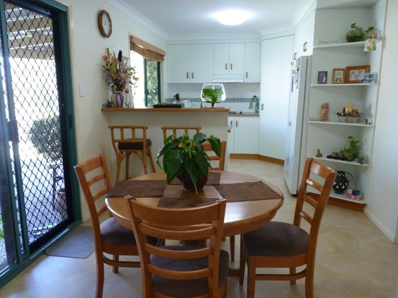 11 Wattora Close, Boyne Island QLD 4680