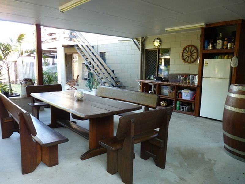 8 Parkside Street, Tannum Sands QLD 4680