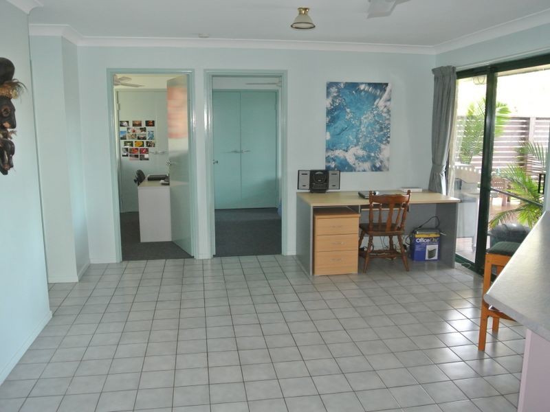 2 Wattle Court, Boyne Island QLD 4680