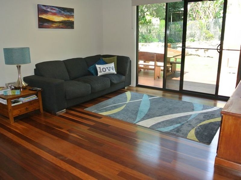 17 Davina Street, Boyne Island QLD 4680