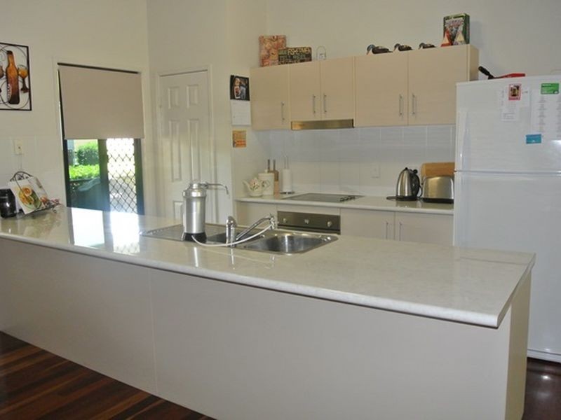 17 Davina Street, Boyne Island QLD 4680