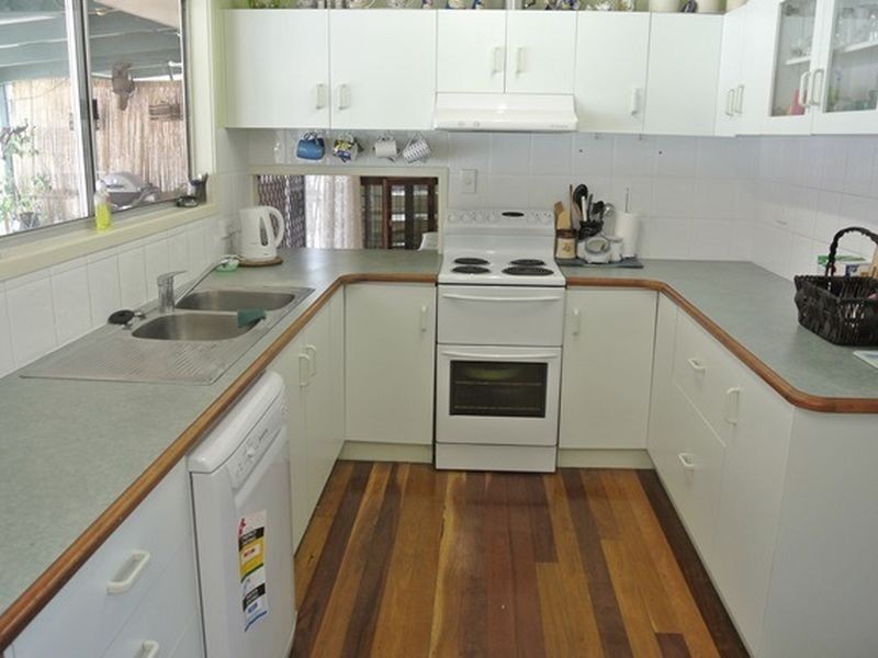 9 Benowa Court, Boyne Island QLD 4680