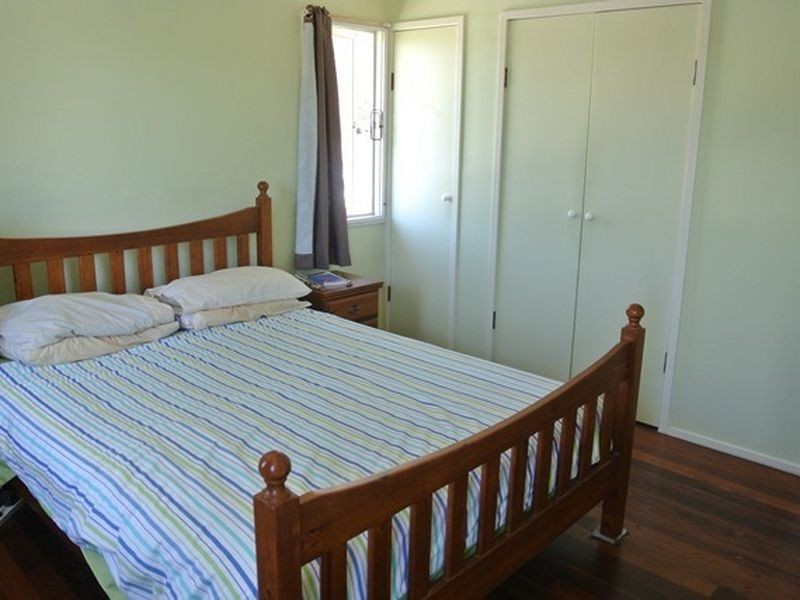 9 Benowa Court, Boyne Island QLD 4680