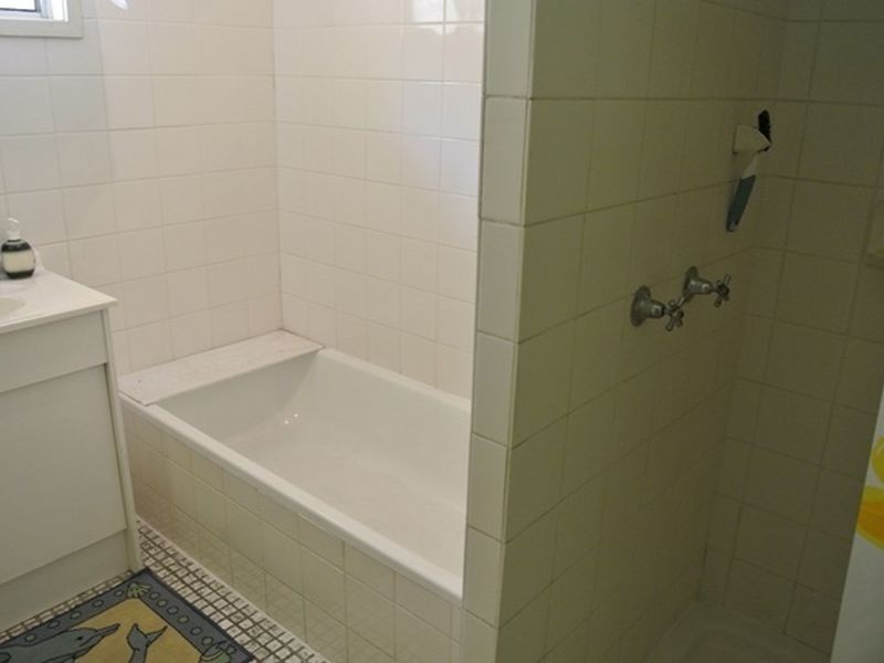 9 Benowa Court, Boyne Island QLD 4680