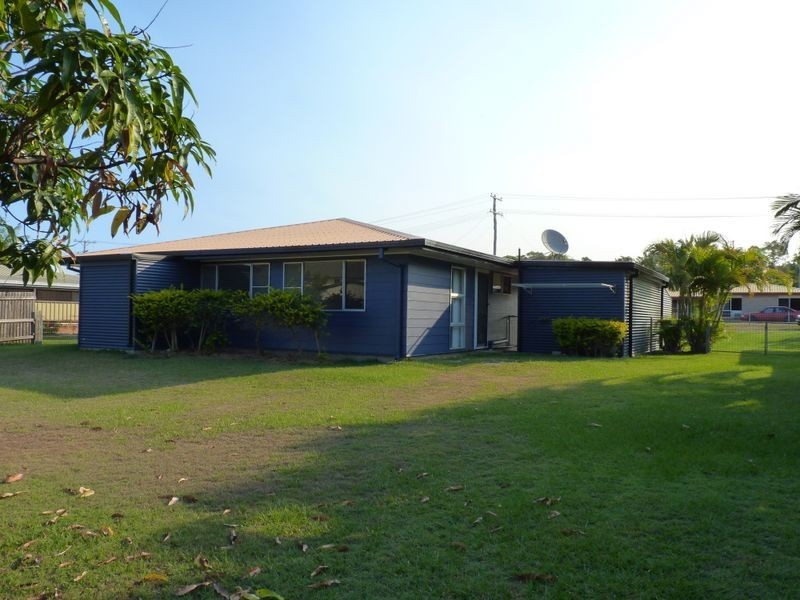 32 Katandra Street, Boyne Island QLD 4680