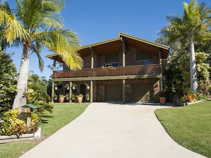 3 Currawong Court, Boyne Island QLD 4680