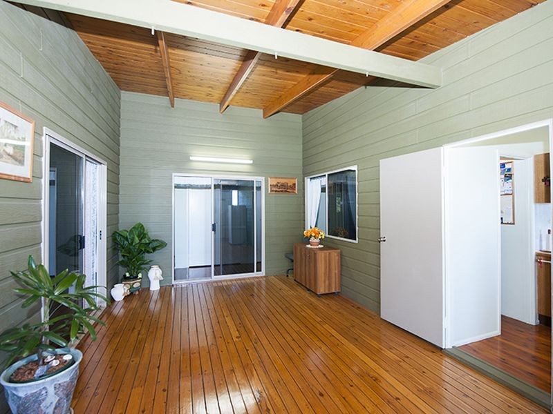3 Currawong Court, Boyne Island QLD 4680