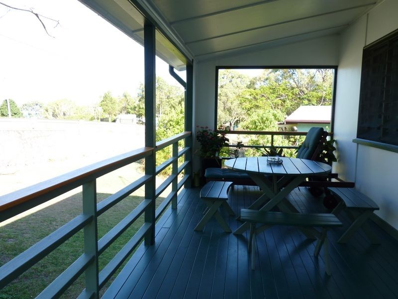2 Zephyr Street, Tannum Sands QLD 4680