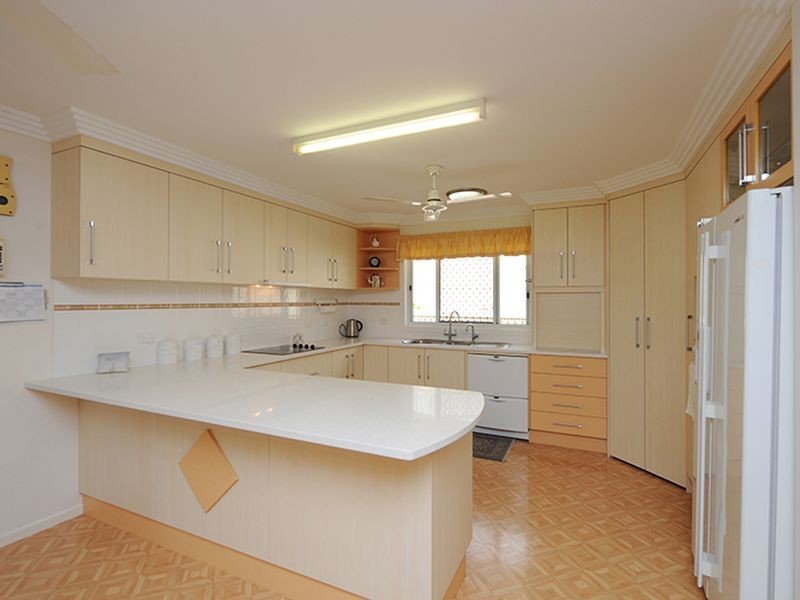 9 Karumba Court, Tannum Sands QLD 4680