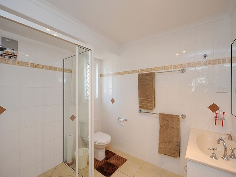 9 Karumba Court, Tannum Sands QLD 4680