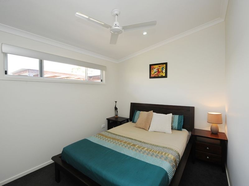 31 McLeod Street, Boyne Island QLD 4680
