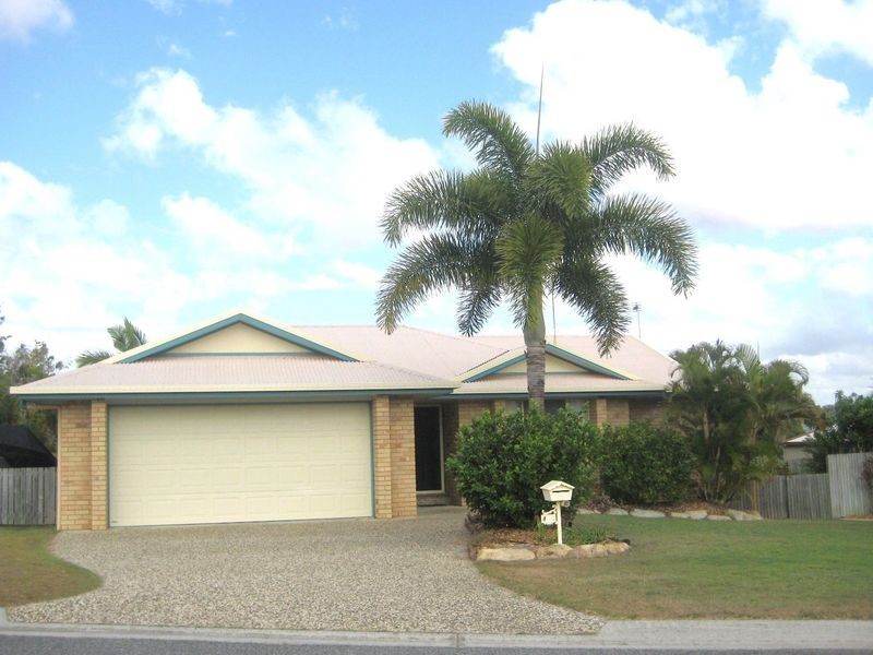 4 Selina Court, Tannum Sands QLD 4680