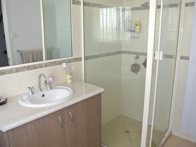 3 Surita Court, Boyne Island QLD 4680