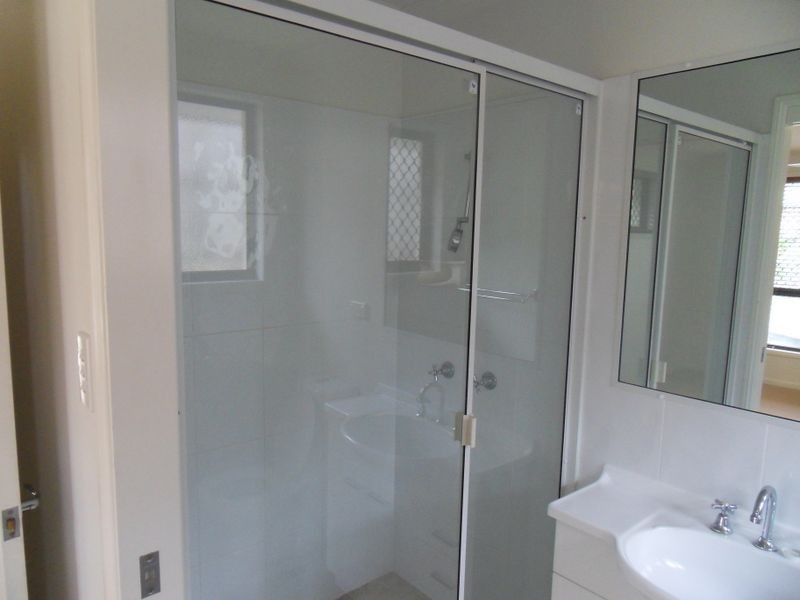 5 Moondarra Court, Clinton QLD 4680