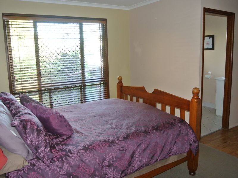 13 Sayre Crescent, Boyne Island QLD 4680