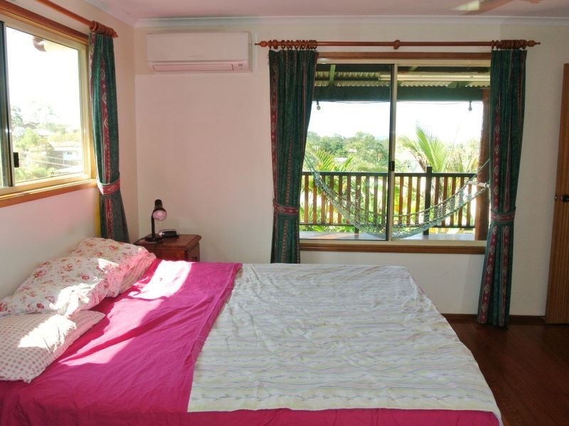 10 Chauvel Court, Boyne Island QLD 4680