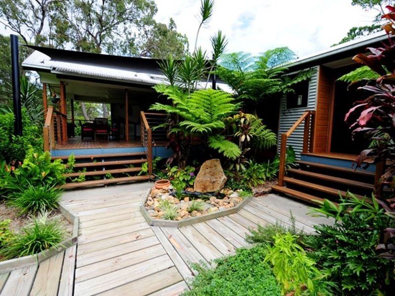 16 Golden Avenue, Tannum Sands QLD 4680