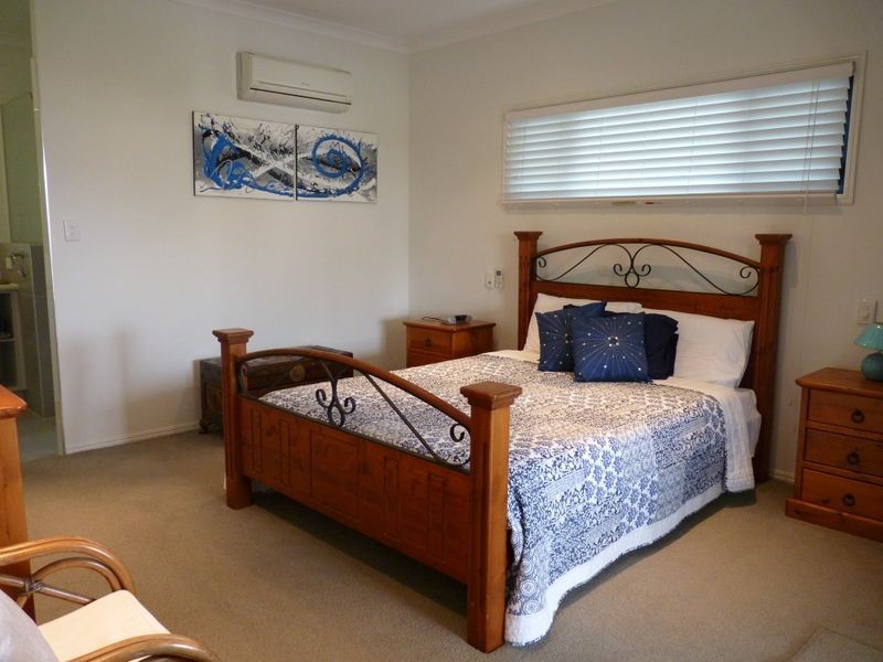 28 Lighthouse Drive, Boyne Island QLD 4680