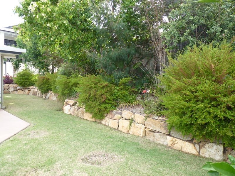 28 Lighthouse Drive, Boyne Island QLD 4680