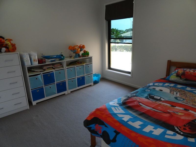 20 Jeana Close, Boyne Island QLD 4680