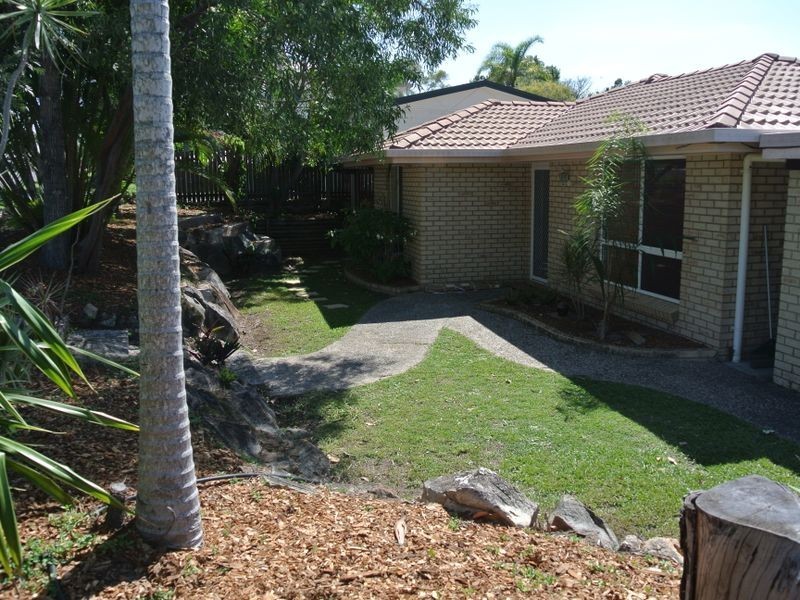 10 Brin Street, Boyne Island QLD 4680