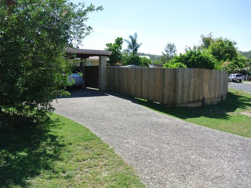 10 Brin Street, Boyne Island QLD 4680