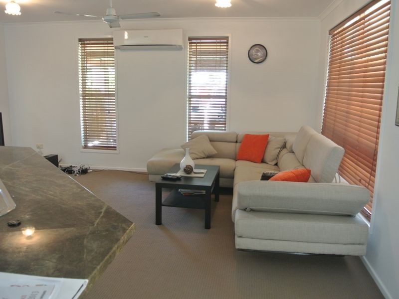 10 Brin Street, Boyne Island QLD 4680