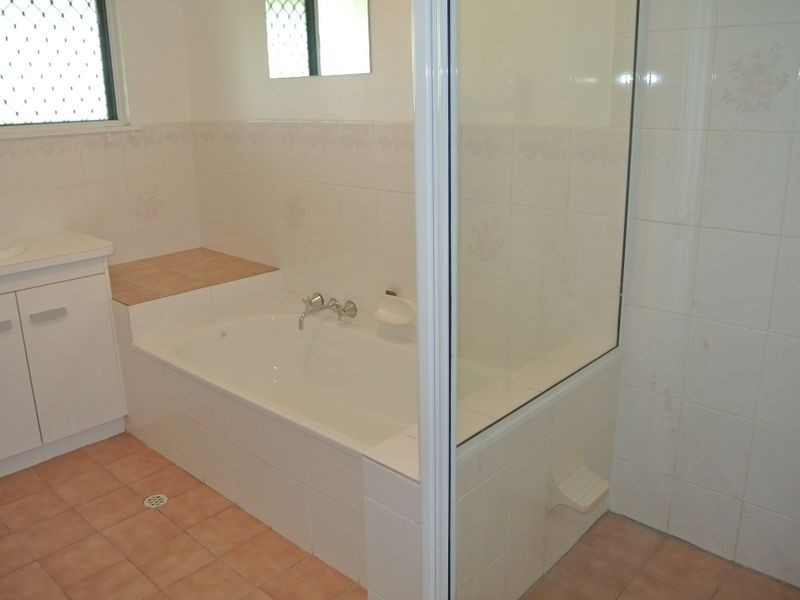 21 Applin Place, Tannum Sands QLD 4680