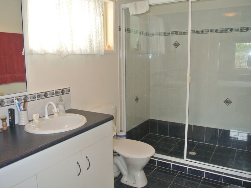 99 The Oaks Road, Tannum Sands QLD 4680