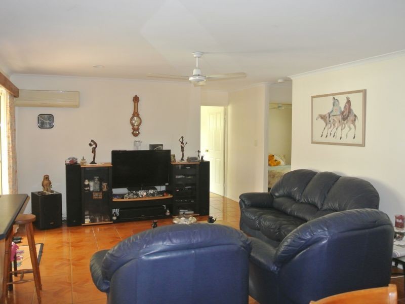 99 The Oaks Road, Tannum Sands QLD 4680