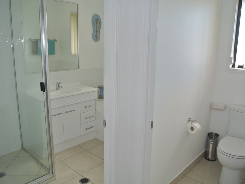 1 Cloncurry Court, Tannum Sands QLD 4680