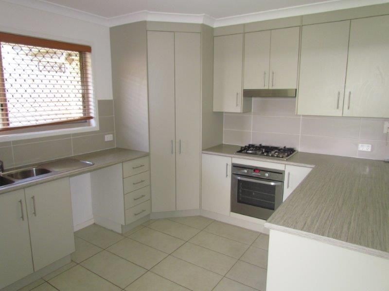 9 Jeana Close, Boyne Island QLD 4680