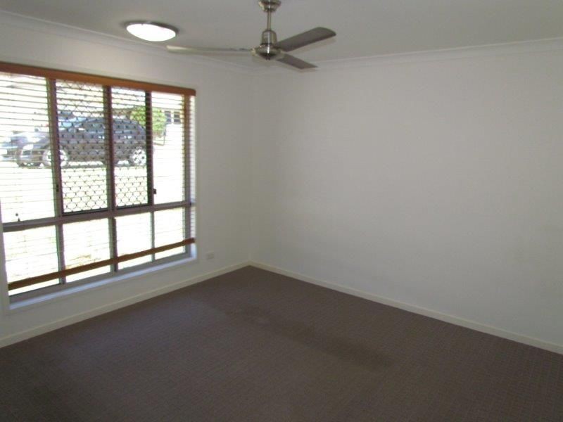 9 Jeana Close, Boyne Island QLD 4680